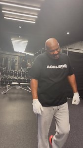 Somebody said #flexchallenge | Steve Harvey