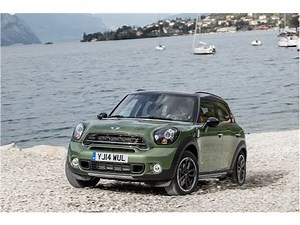 MINI Cooper Countryman 2016 Car Review