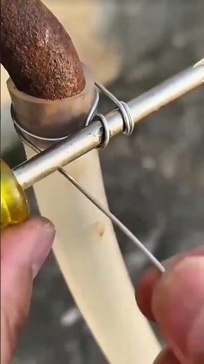 Simple Way to Tighten a Hose Using a Wire
