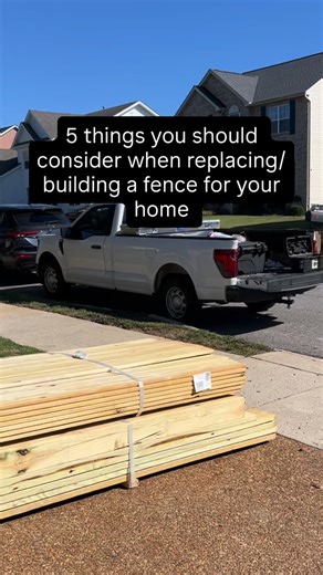 A fence is more than just a boundary. It provides security, privacy, safety, and plays a big role in your home’s curb appeal. Before you move forward, here are 5 important things every homeowner should consider: 1️⃣ Purpose Are you fencing for privacy, pets, kids, a pool, or overall appearance? Your reason will determine the height, material, and layout. 2️⃣ Material choice Wood, vinyl, aluminum, and composite all offer different benefits. The right option depends on your lifestyle, maintenance 