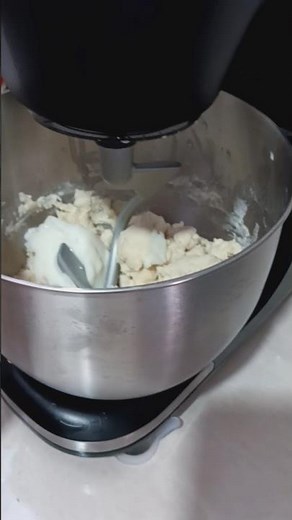 PHILIPS MIXER 7000 SERIES ( HR 7922 ) : Starting tp use #philips#mixer#baking #unboxing #start