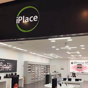 Sua melhor experiência Apple está na iPlace! Linha completa de produtos, lançamentos em primeira mão, acessórios exclusivos e atendimento especializado. Visite hoje mesmo www.iplace.com.br/nossas-lojas 💚 #iPlace #ApplePremiumReseller | iPlace