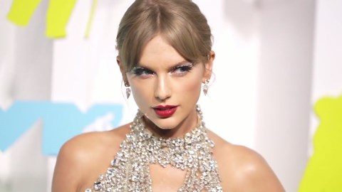 Taylor Swift Breaks Her Own Spotify Record With New Album…