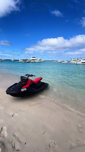 Propoise>parkers @Jett 😂 #jetski #ocean #dubai #trixx #rotto