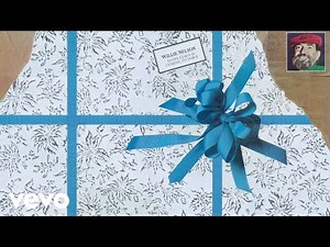 Willie Nelson - Santa Claus Is Coming to Town (Official Audio)