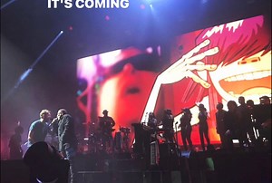 20K views · 168 reactions | #FBF Shaun performed ‘Dare’ with Gorillaz at their O2 Arena shows in London on 4th & 5th December 2017 ️ . #Gorillaz #Humanz #DamonAlbarn #ShaunRyder #Dare #O2Arena #Greenwich #London #Music #Tour #Livemusic #FlashbackFriday . : Gorillaz | Shaun Ryder | Facebook
