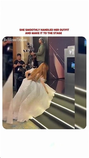 the help turned out into an unexpected move 🙆💥 #aliabhatt #deepikapadukone #bollywood #viralshorts