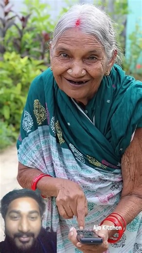 Keypad Phone Vs Android Phone Kala Chashma #shorts #ytshorts #comedy #ajakitchen