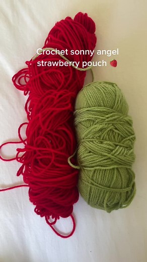 DIY Crochet Sonny Angel Strawberry Pouch Tutorial