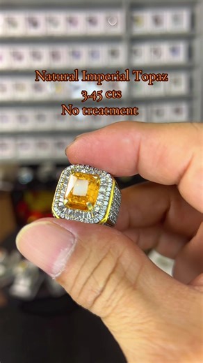Natural Imperial Topaz 3.45 cts No Treatment id Log-in idr 2,5 nepis Wa 0822 11111 772 #naturalgemstones #semipreciousstones #naturalimperialtopaz #naturaltopaz #rawabening