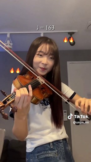 Mastering 'Rush E' on Violin: A Challenging Piece