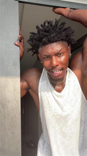 Vidéos de 👑ODOGWU🧜🏾‍♂️👑 (@le_triton_) avec son original - Miky🦋 ⚔️L’ULTRA DU SAYIEN⚔️🦋