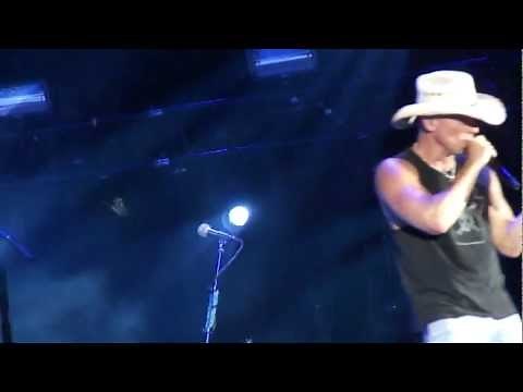 Come Over - Kenny Chesney (6/20/12) (Live on the beach in Wildwood, New Jersey)