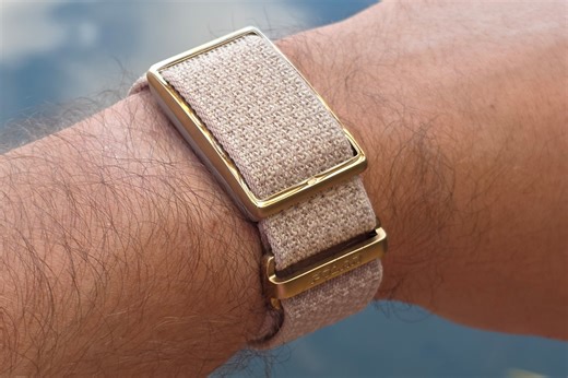 I prefer the Polar Loop's single purchase model, but its a long way behind Whoop for ease of use | Stuff