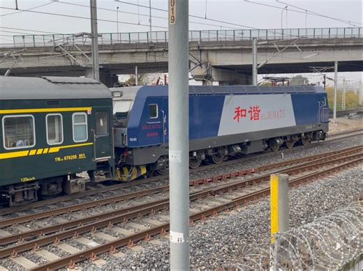 【成都西随拍】K874/1（成都西-湛江）本务成局重段HXD3C-0475，车底宁局南段AC380V集便25G，成都西环线上行正线通过2025010614:35