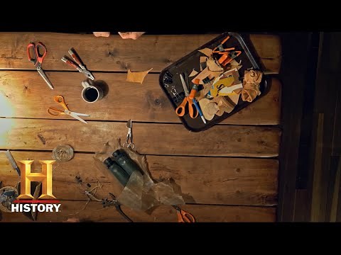 Mountain Men: Craft with Tom by the Yule Log! | History