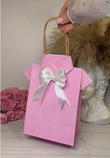 DIY Decorative Gift Bag Ideas — Easy Creative Wrap Tutorial