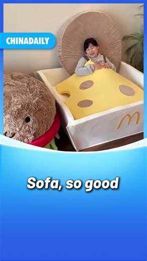 393K views · 918 reactions | Inspired by items in their environment, China's grassroots craftsmen are turning living rooms into galleries with creative handmade sofas. #DIY #FunChina | China Daily | Facebook