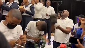 Angels Of God Church Choir St John's Botswana ke Utlwa o botsa batho ka letsapa mme tiro sampe e le ntsi mo maswe 😹😭 MARK YOUR CALENDARS ❗️❗️🔈 Friday, 7 November is our second annual concert make sure you don’t miss this one cause sengwe nyana ke sele se tla irela 😎stay tuned. P50 💸entrance fee Venue:Mmangwana Community Hall📍 #dinnyclan #theonlyclanthatmatters #spiritualcyclone #sangoma | Dineo Tsa Tumelo