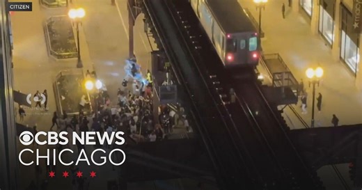 Multiple arrests after large crowds of young people descend on downtown Chicago