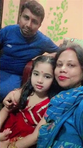 #so nice pic my #family 💗 Mere #pyare bacche so# lovely video #viral video uTube ❤️🥰 nice 👍#🙂 me #