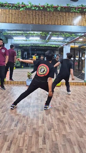 NAAL NACHNA 🔥💛✨️❤️ #dhurandhar #dhurandhar2 #dhurandharsong #hitsong #trendingshort #dancer