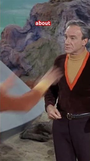 Dr Smith‪@Jedimaster2022‬ #lostinspace #angelacartwright #billmumy #classictv #classicscifi #retro