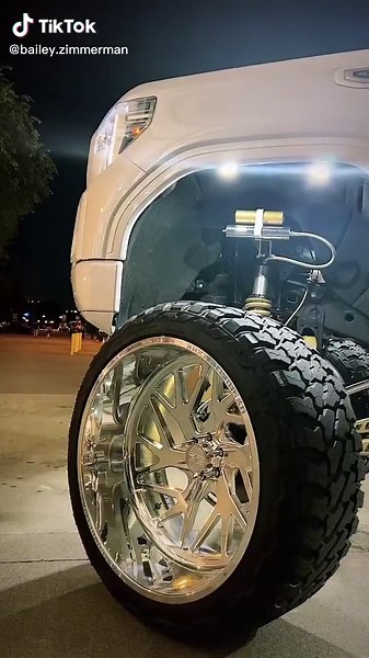 Bailey Zimmerman Truck Content Showcase