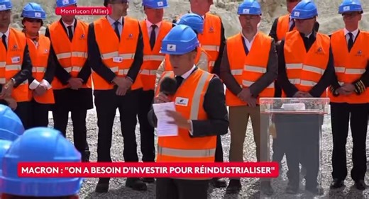 🔴🇫🇷 Lancement de la méthode Notre-Dame de Paris : « C’est 150 grands projets industriels, plus de 70 milliards d’euros d’investissement, 30 000 emplois à la clé, 63 départements impliqués. Ce sont les cathédrales industrielles de l’indépendance française. » @EmmanuelMacron