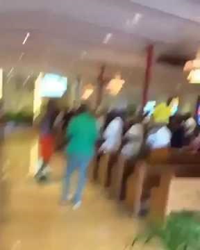 man starts fight at funeral