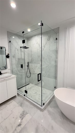 Custom Fit Shower Glass for a Modern Bathroom