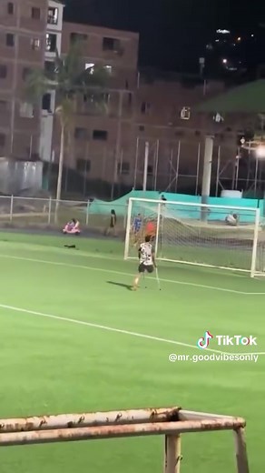 Disabled Athlete Inspires: Overcoming Limitations to Excel