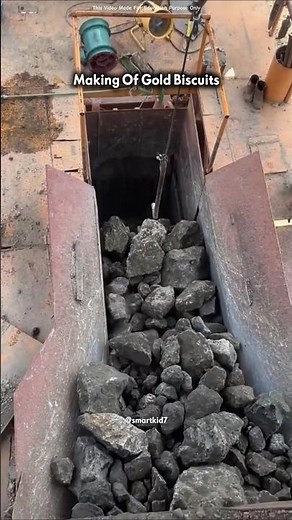 Making Of Gold Biscuits!