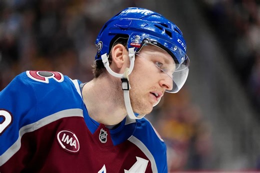 Avalanche Look To Rebound As Penguins Visit Denver
