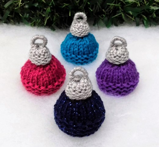 PDF KNITTING PATTERN Mini Christmas Baubles Ferrero Rocher Cover, Christmas Knitting Patterns, Knitted Tree Decorations, Chocolate Favours - Etsy UK