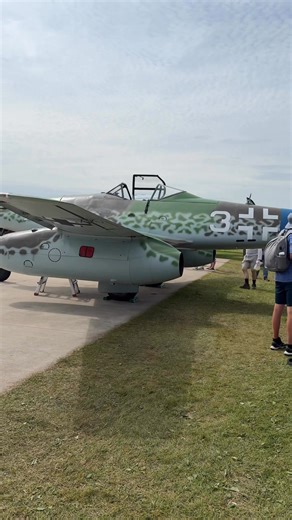 ME262 German Fighter Jet Aircraft - How did the P-51 Mustang attack it? #aviation #aircraft #warbird #p51 #me262 #fighterjet #besnappy | BeSnappy