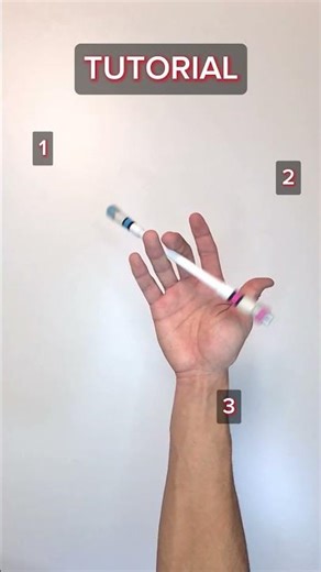 Learn the easiest pen trick in 3 steps! 3️⃣💡 #penspinning #penspin #pentricks #easy