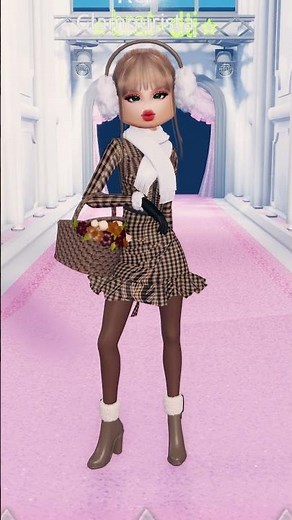 Fall Runway DRESS To IMPRESS