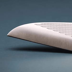 Slice, dice, and chop with ease with the Kitchin Kiji - the ultimate all-purpose utility knife. Shop today to save 40% on your purchase! From coring strawberries or trimming meats, this 'in-between' utility knife is the knife that most home cooks are missing. Order yours today! | Christopher Kimball’s Milk Street