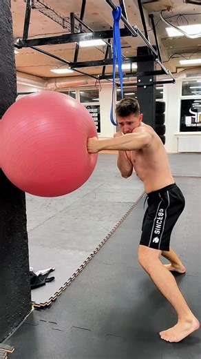 Learn how to punch fast and track what you consume using @CleanEats #boxing