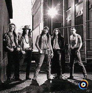 Roxus | Lyrics, Song Meanings & Music Videos