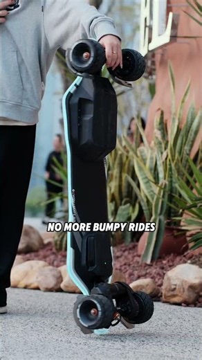 The Flex Pro V3 electric skateboard delivers up to 31 mph (50 km/h) top speed #electricskateboard