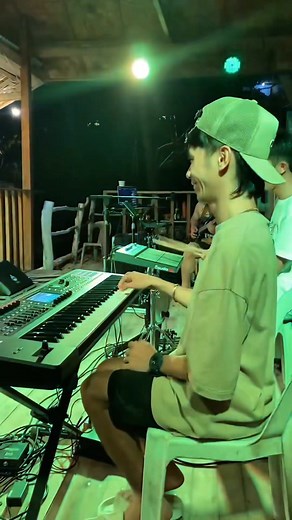 Mr. Bean on Keys 😂 CCTO: Djronald Remix | Sweetnotes TV