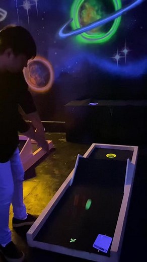 Pat’s Putts | Indoor Mini Golf on TikTok