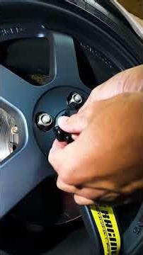 Center cap trick 😂 | #OMGBUILDS