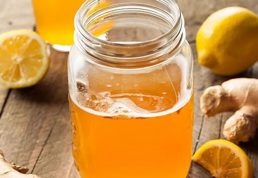 Kombucha: What Is It and 7 Benefits