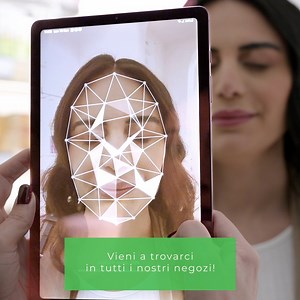 Vieni a trovarci in tutti i nostri negozi! 😊 La nostra Consulente di Bellezza tramite un tablet eseguirà una fotografia del tuo volto. Il software elaborerà i dati rilevati, generando un report dettagliato sulla condizione della pelle tra cui rughe, macchie, porosità e occhiaie. In questo modo potrai scoprire il trattamento skincare mirato e più adatto a te! Ti aspettiamo! 🤗 Scopri di più >> https://bvpr.it/290224TestdellaPelle | Bottega Verde