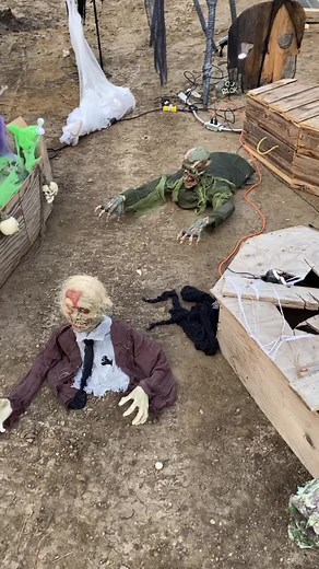 The Brute Squad (@thebrutesquad)’s videos with SCARY（part2） - SPOOKY