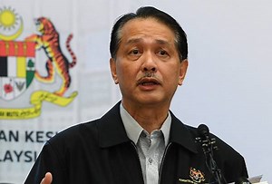MOH mulls COVID-19 test on community