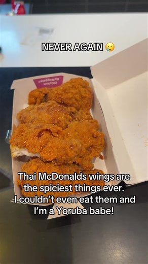 It was giving I was on an episode of hot ones 🥲😆😆😆 omg #bangkok #mcdonald #wings #spicy #fyp